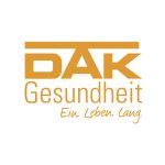 Logo der DAK Gesundheit in orangefarbener Schrift mit dem Slogan Ein Leben lang. darunter in Schreibschrift auf weißem Hintergrund.